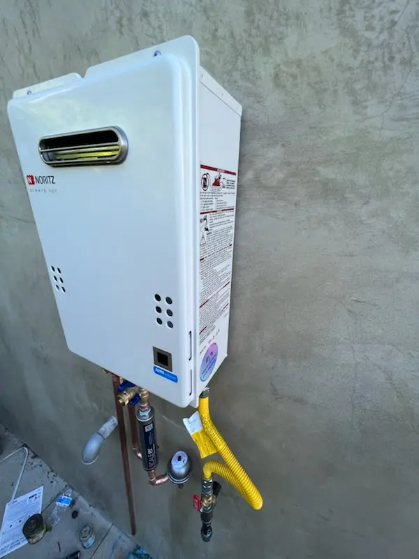Tankless water heater installation for Ventura homes